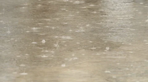 Rain on water surface Stock-Footage 28677219