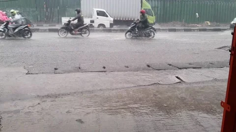 Rain a way Video stock 212927716