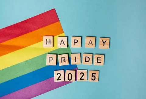 The rainbow and the blocks create a playful and colorful atmosphere 스톡 사진
