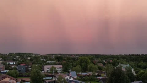 Rainbow and lightning, storm clouds over Moscow 库存影片 252299133
