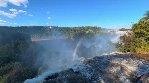 Rainbow Emerging Above Rushing Cascades on Argentina’s Iguazú Upper Circuit Video stock 342274291