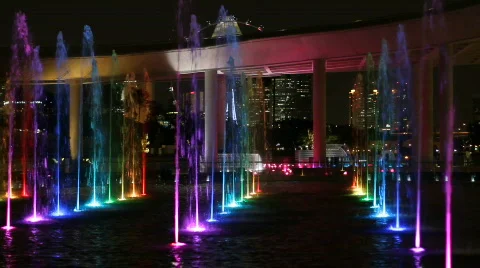 Rainbow Fountain Vídeo Stock 584064