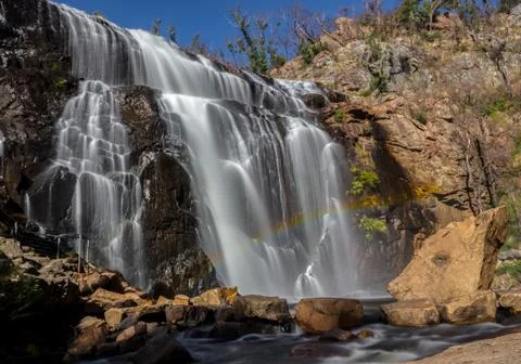 Rainbow in front of waterfall, Mackenzie Falls, The Grampians, Australia Foto stock