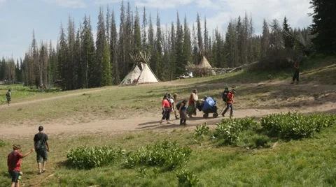 Rainbow Gathering Main Meadow Pan. Video stock 40030162