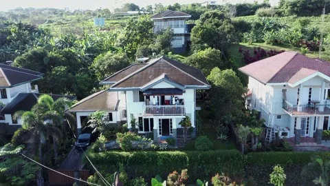 Rainbow Hills Housing Complex Fly Away 库存影片 137552442