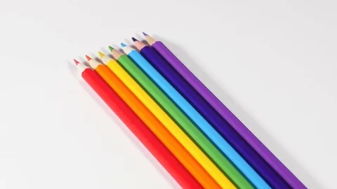 Rainbow made from pencils 库存影片 70211483