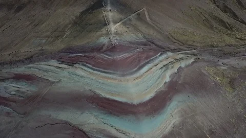 Rainbow Mountain Peru from above, looking down. Birds Eye Drone Shot Видео 85494735