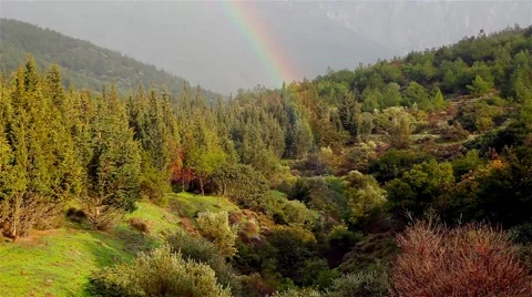 Rainbow On The Mountains 스톡 동영상 56133581