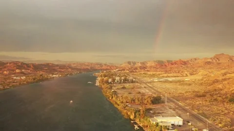 Rainbow Over Desert And River Vídeo Stock 209295252
