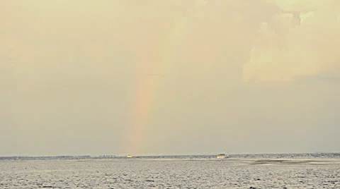 Rainbow over water 스톡 동영상 25158121