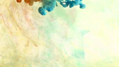 Rainbow paint in water Stock-Footage 81942507