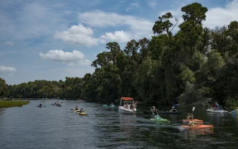 Rainbow River Weekend Stock Photos
