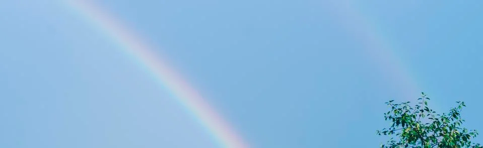 Rainbow In Sky Foto stock