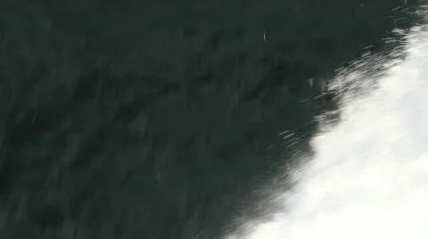 Rainbow through sea spray Video stock 857905