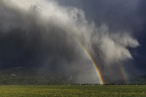 Rainbow, thundercloud, shower, evening light, summer, Loisach-Lake Kochel moor, 스톡 사진