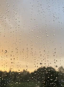 Raindrops on glass background texture Stock-Fotos