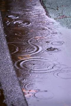 Raindrops in Gutter Foto stock