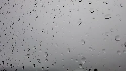 Raindrops on the window. Time laps Video stock 142604901