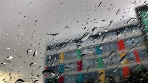 Rainwater falling on the glass and advancing drops Stock-Footage 270157073