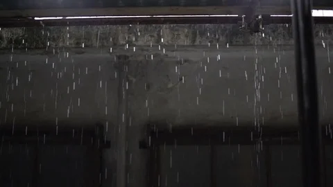 Rainy day during construction work Video stock 79255967