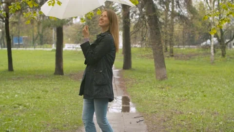 Rainy day in the park Stock Footage 130870547