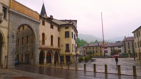Rainy Day at Piazza Marc Antonio Flaminio Stockbeeldmateriaal 79004138