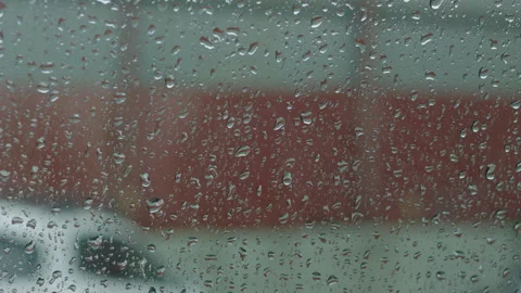 Rainy window pov of a parked long cargo truck in nyc Vídeos de archivo 251212655