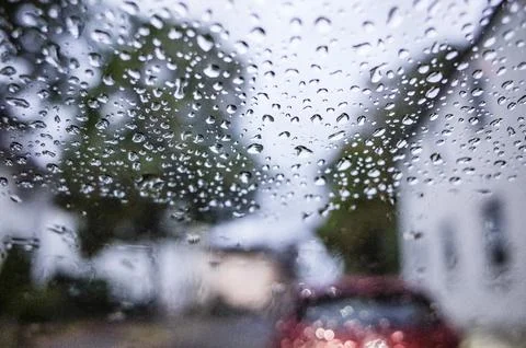 Rainy Windshield View Low Visibility Driving Scene Foto stock
