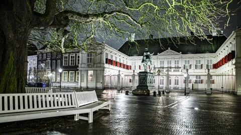 Rainy Winter Night Timelapse of Den Haag 스톡 동영상 239448751