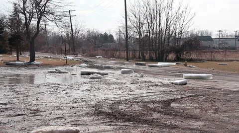 Raisin River ice Jam breaks loose in stunning display Video stock 40980785