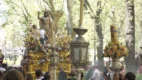 Raising Resurrected Christ Float During Semana Santa in Granada Stock Footage 336007717
