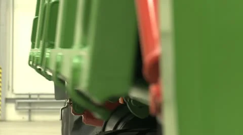 Raising the trailer Stock-Footage 21763446