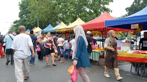 Ramadan Bazaar in Malaysia. Vidéo 90437953