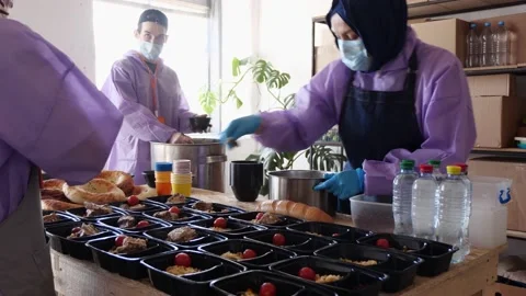 Ramadan Iftar Boxes Food Catering. Donate program Video stock 236519658