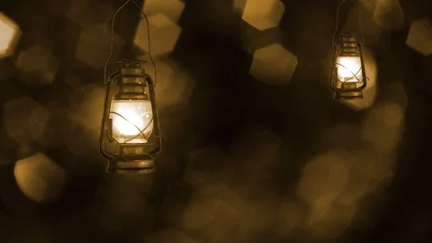 Ramadan lantern hanging on the background of glittering bokeh, 3D  Vidéo 126595732