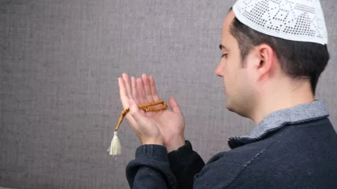 Ramadan praying Islam Stock Footage 261985401