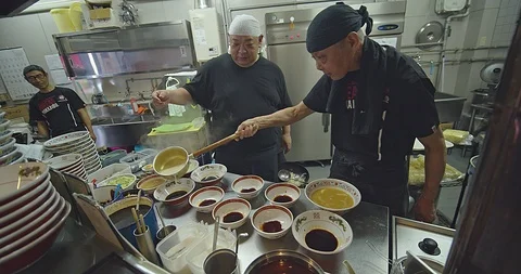 Ramen noodles 動画素材 114490076