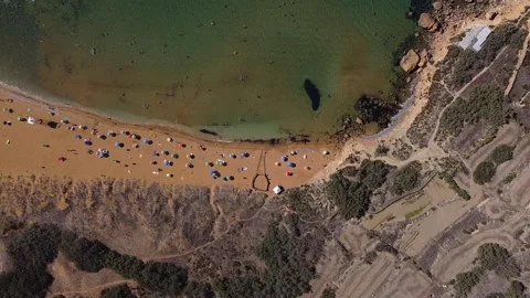 Ramla beach flyover during summer 動画素材 151227091