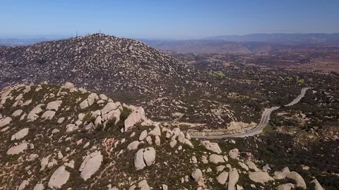 Ramona, CA - Cloudy Moon Dr Boulders - Drone Video Video stock 88834002