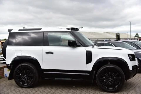 Range Rover Defender full side Stock Photos