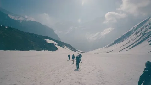 Range for Trekking Annapurna base camp, Nepal in April Stock Footage 154017995