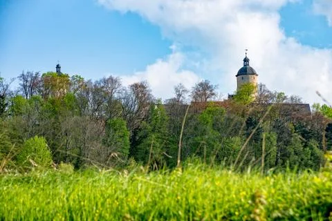 Ranis Castle behind the forest Stock Photos