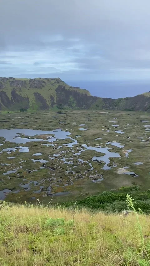 Rano Kau volcano in Easter Island 스톡 동영상 342836398