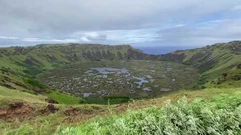Rano Kau volcano in Easter Island 스톡 동영상 342836403
