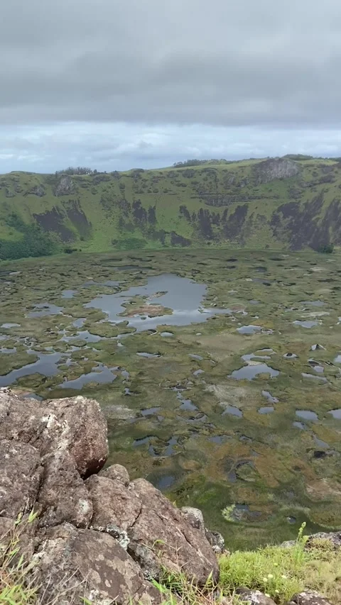 Rano Kau volcano in Easter Island Vídeo Stock 342836742