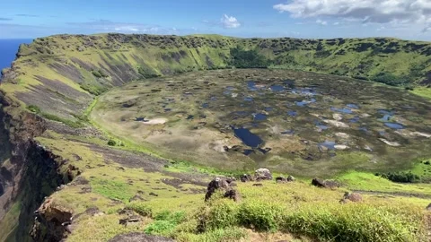 Rano Kau volcano in Easter Island Video stock 342841570