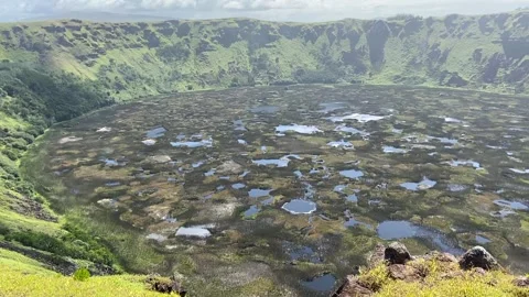 Rano Kau volcano in Easter Island Video stock 342842246