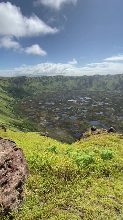 Rano Kau volcano in Easter Island Video stock 342842251