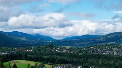 Rapid Summer Cloud Movement Over Tatra Villages Time-Lapse 스톡 동영상 291715193