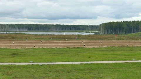 Rapid tank attack Video stock 138314771